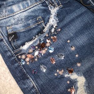 Pink and Pearl jeweled & distressed Skinny’s